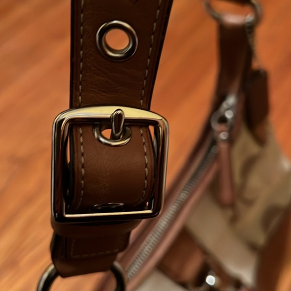 Coach Hampton Optic Stripe Hobo Shoulder Bag - Picture 6 of 11